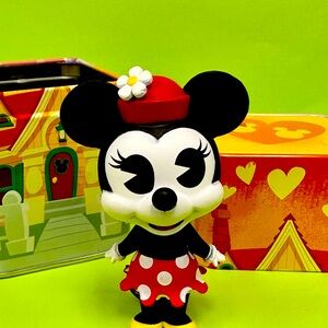 Disney Treasures Funko Mystery Mini Minnie Mouse TOONTOWN Tin Ever After 2018